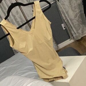 Sale!!! TANK TOP BODY SUIT SHAPER -    size M